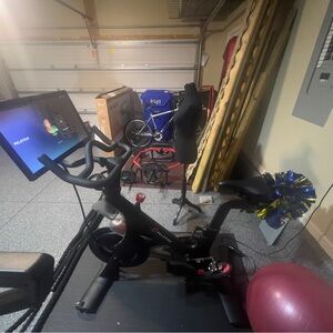 Peloton Console with Dark Gray Finish